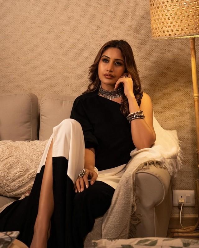 Surbhi Chandna 5