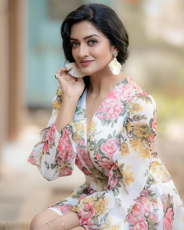 Vimala Raman 4