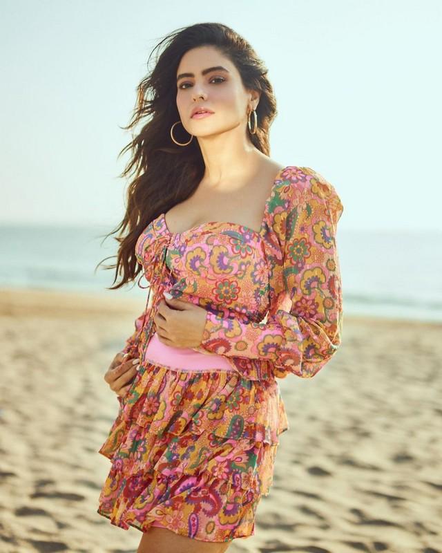 Aamna Sharif 10