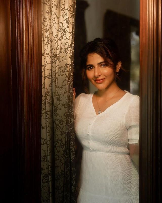 Iswarya menon 7