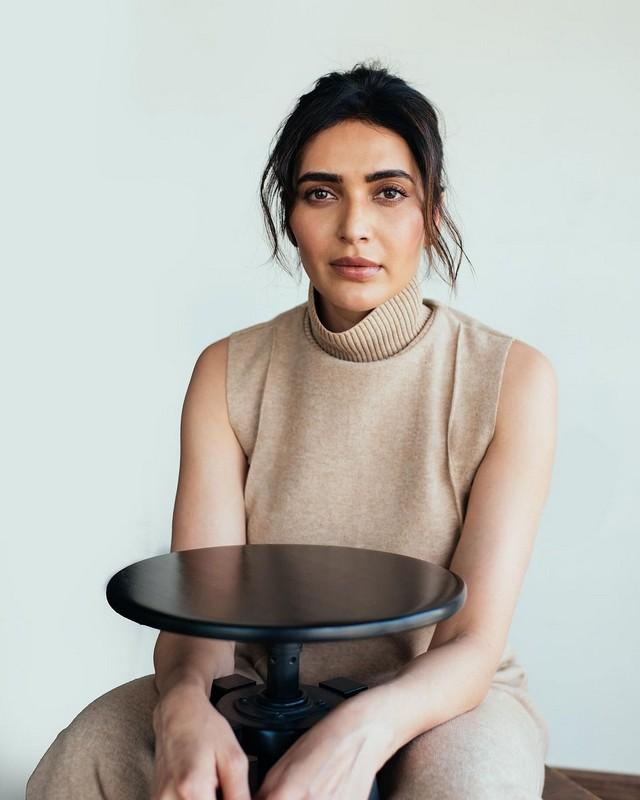 Karishma Tanna Bangera 10