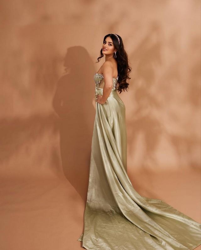 Nidhhi Agerwal 1