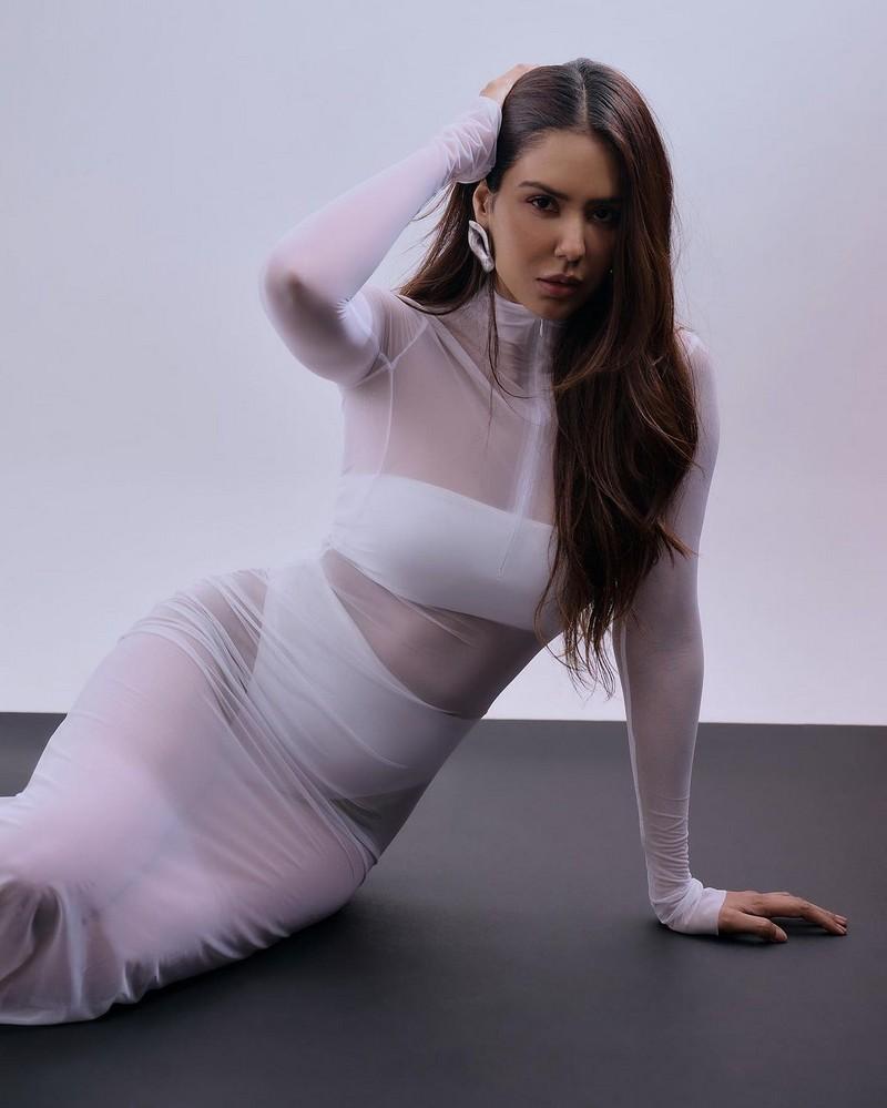 Sonam Bajwa7