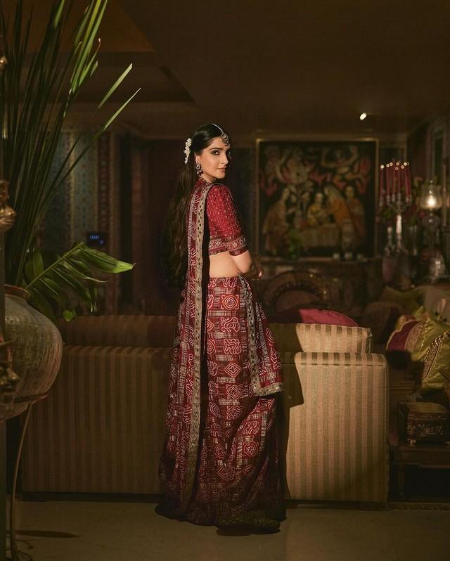Sonam Kapoor 13