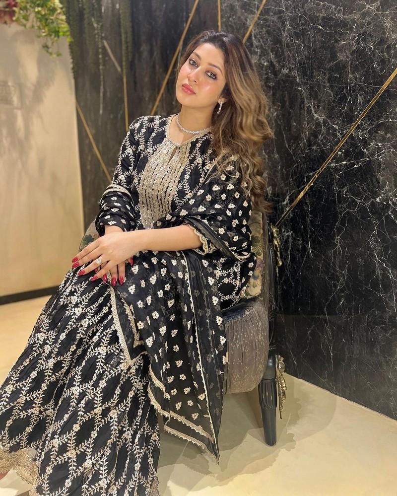 Sonarika Bhadoria17