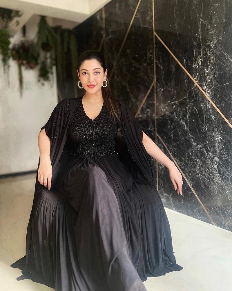 Sonarika Bhadoria20