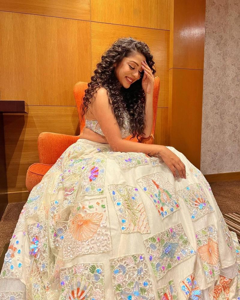 Varsha Bollamma 1