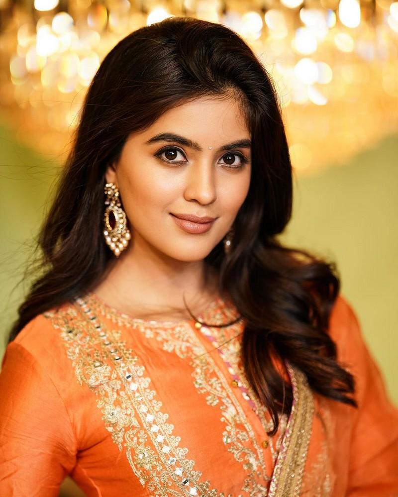 Amritha Aiyer 4