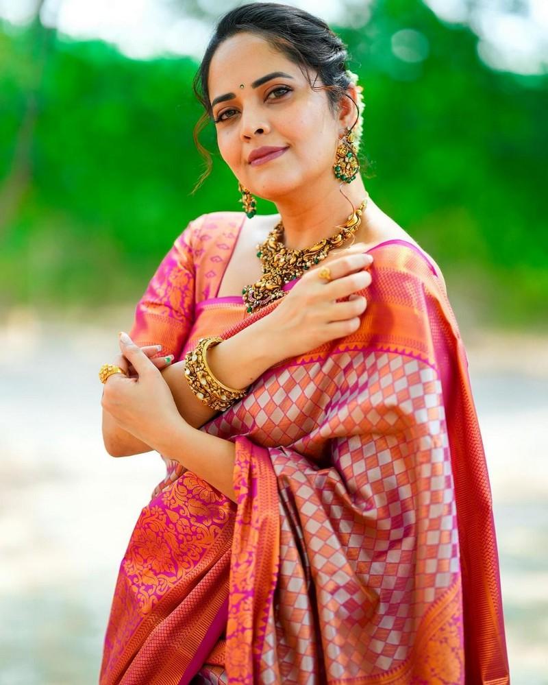 Anasuya Bharadwaj 15