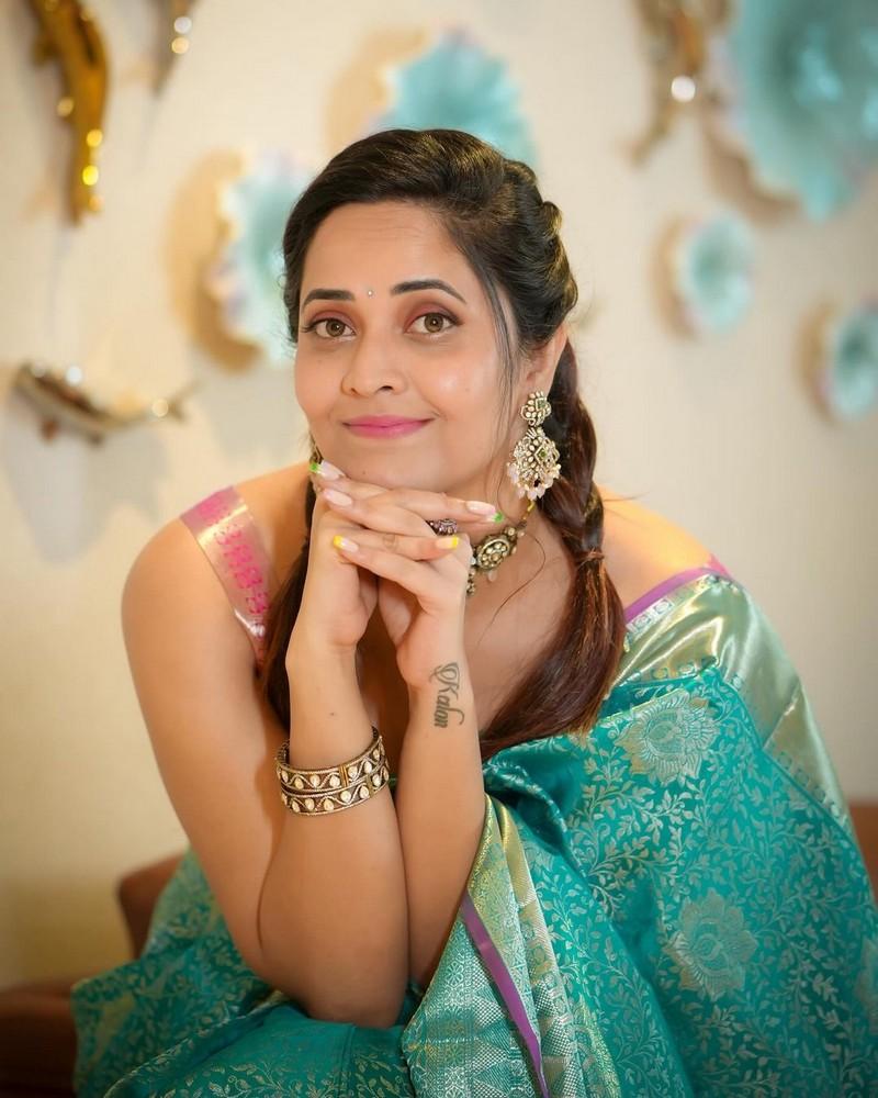 Anasuya Bharadwaj 17