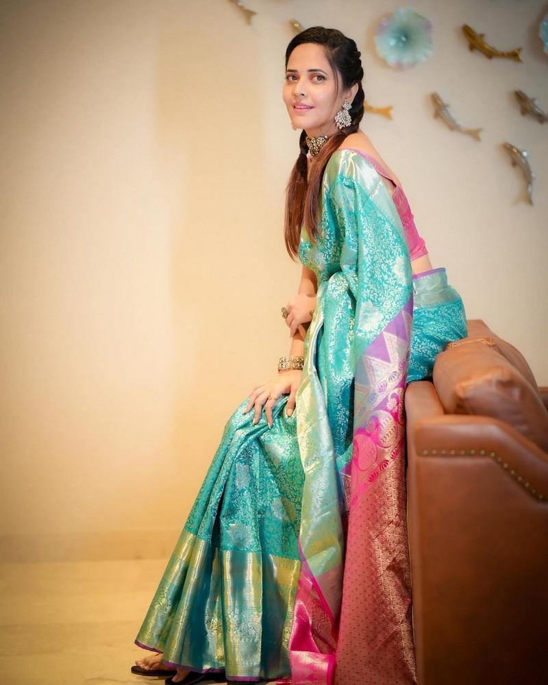 Anasuya Bharadwaj 9
