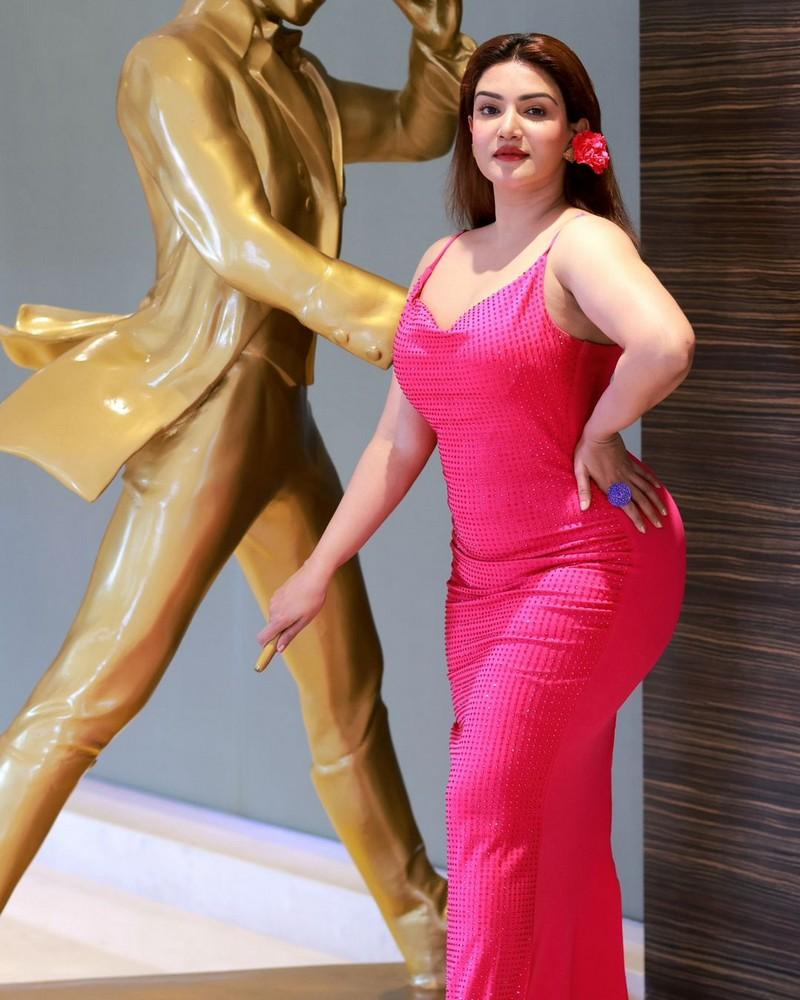 Honey Rose 10