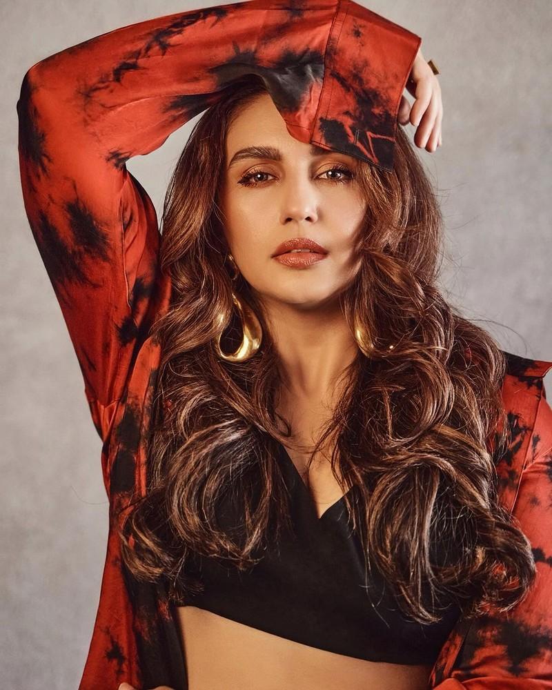 Huma Qureshi 4