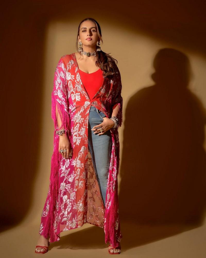 Huma Qureshi 8