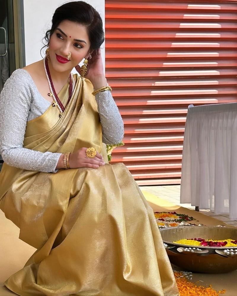 MehreEn Pirzadaa 2