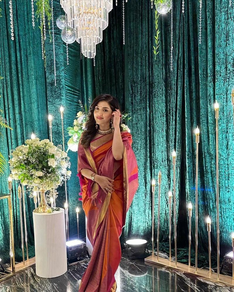 MehreEn Pirzadaa 5