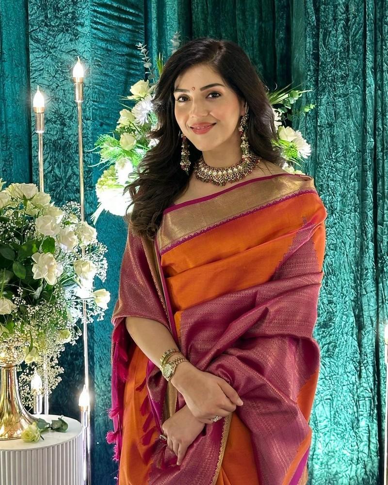 MehreEn Pirzadaa 7