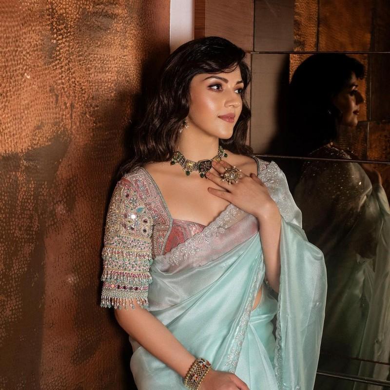 Mehreen Pirzadaa 6