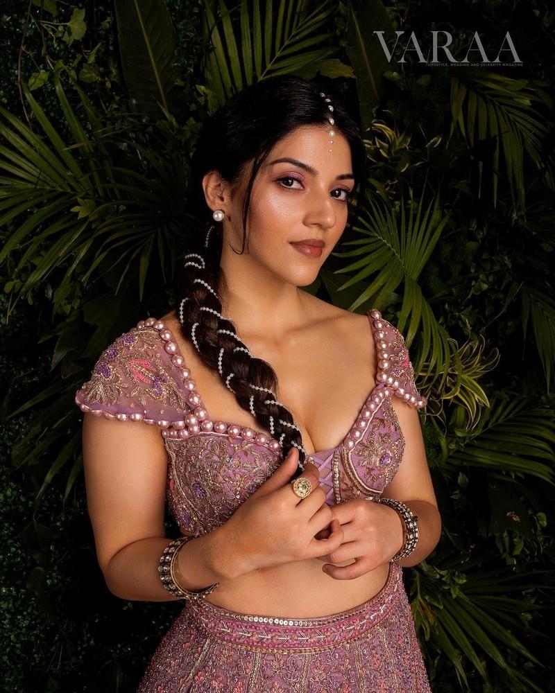 Mehreen Pirzadaa 7