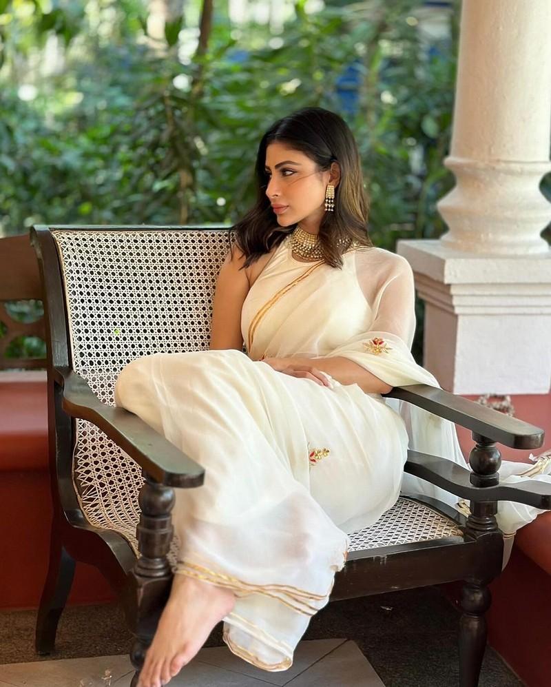 Mouni Roy 1