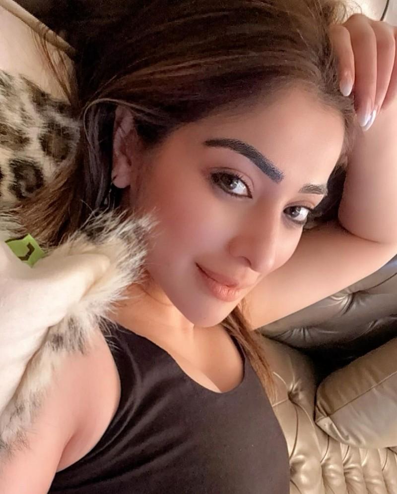 Raai Laxmi 5