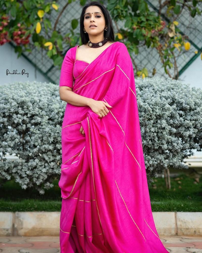 Rashmi Gautam 7