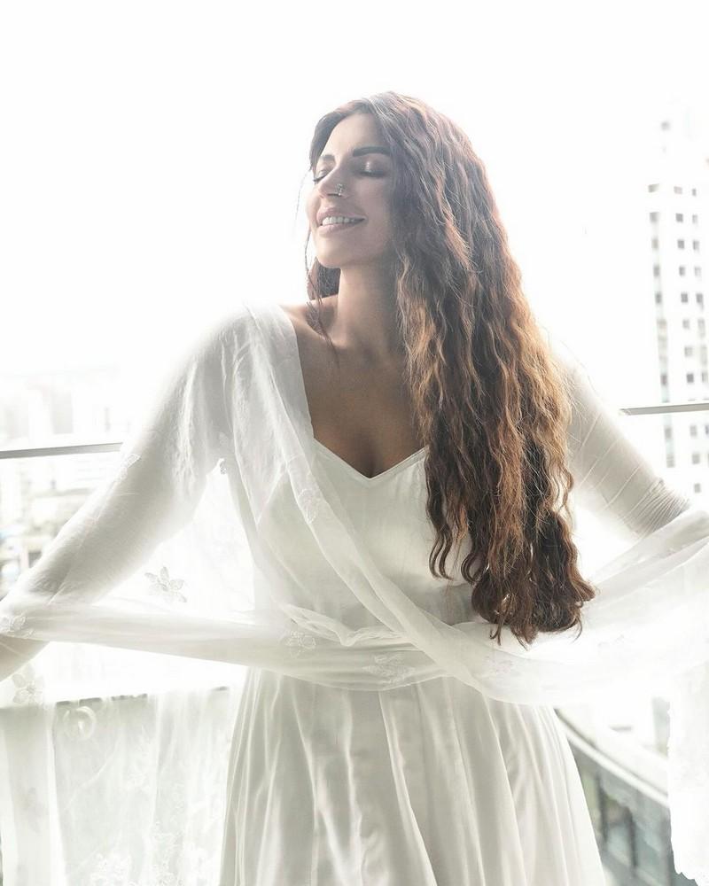 Shama Sikander 1