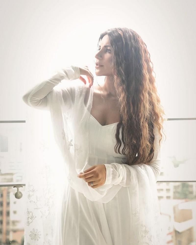 Shama Sikander 4