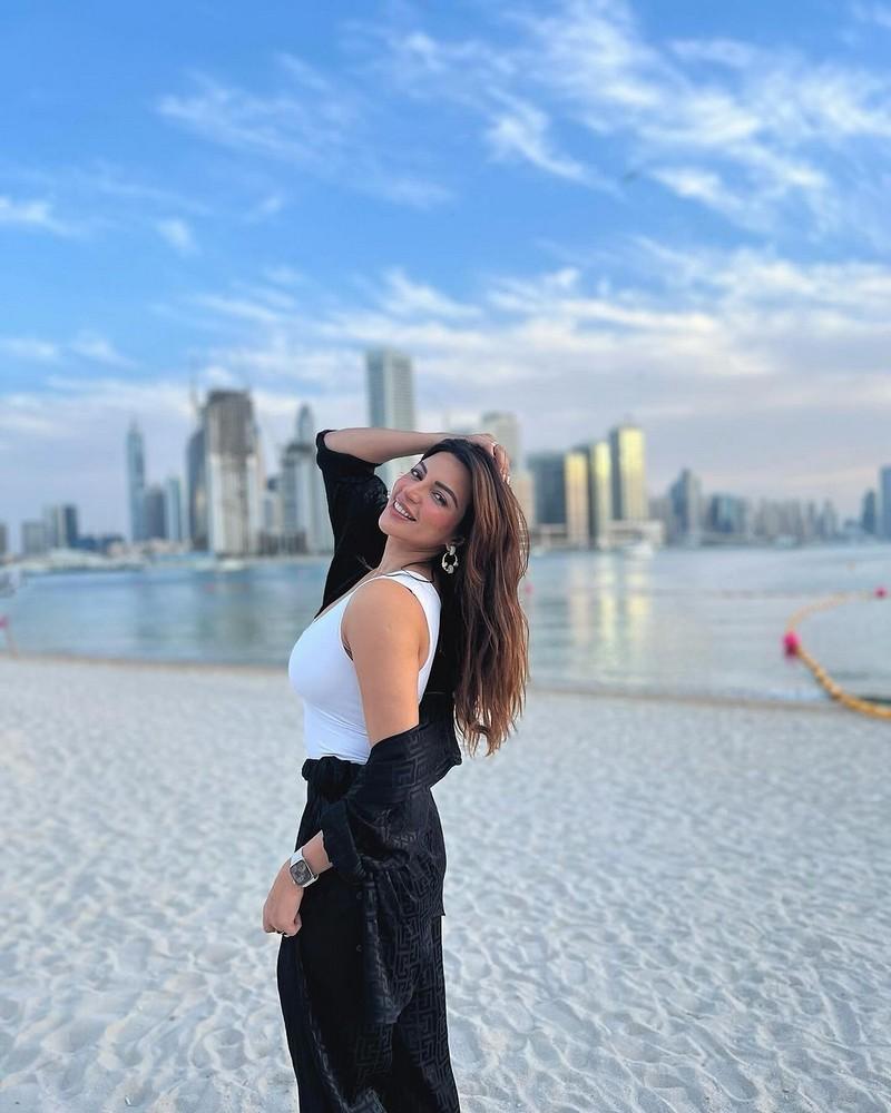 Shama Sikander 5