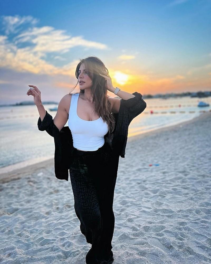 Shama Sikander 7