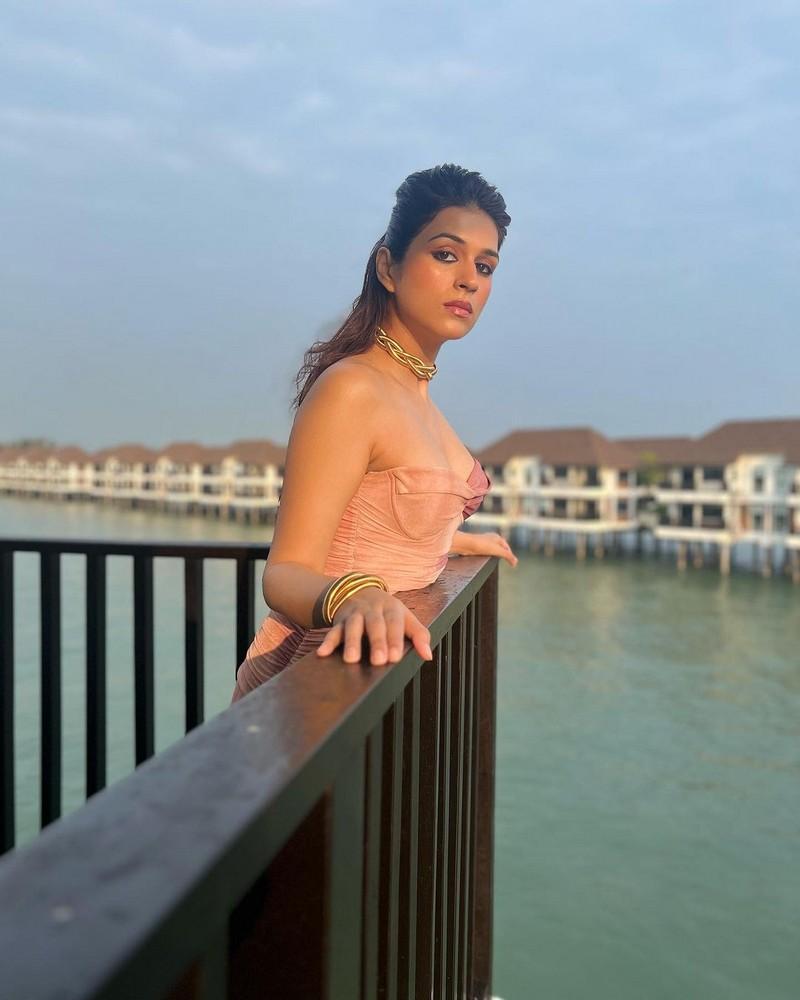 Shraddha Das 6