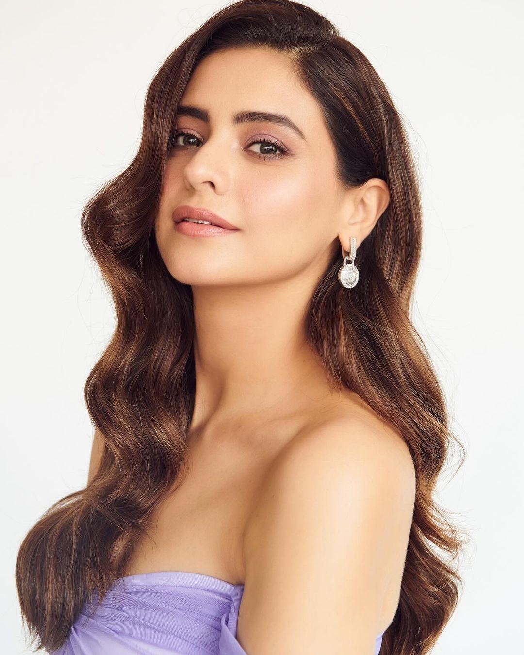 Aamna Sharif 6