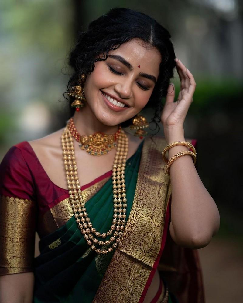 Anupama Parameswaran 7