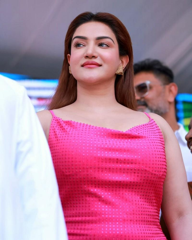 Honey Rose 7