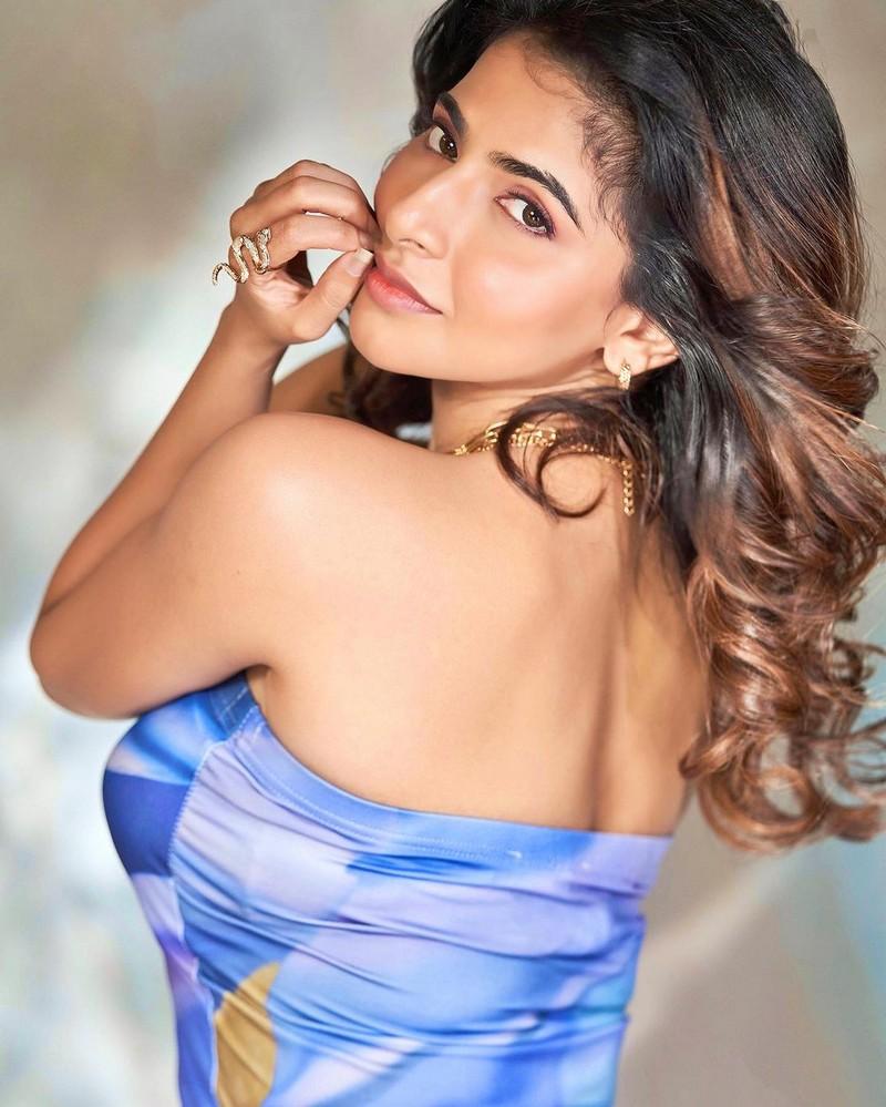 Iswarya Menon 2