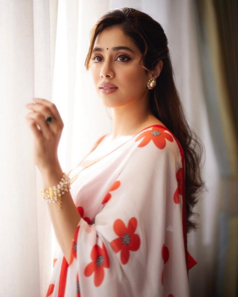 Janhvi Kapoor 2