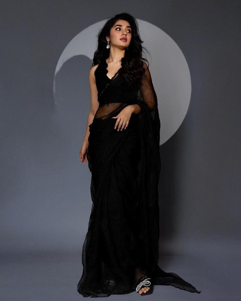 Krithi Shetty 4