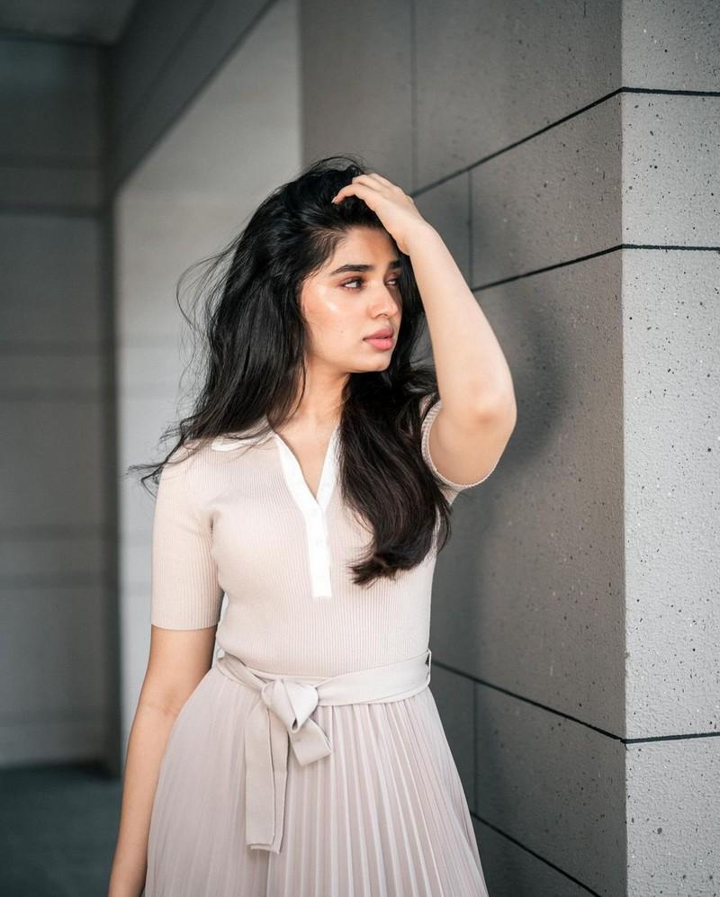 Krithi Shetty 6