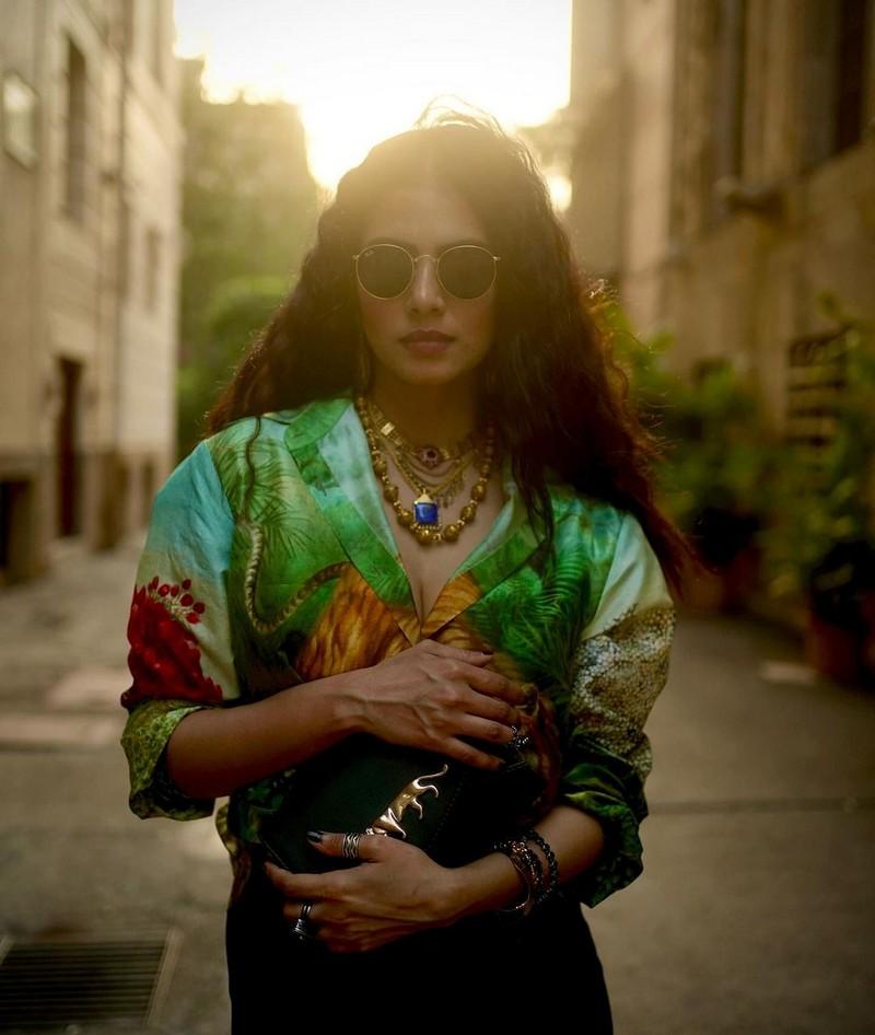 Malavika Mohanan 5