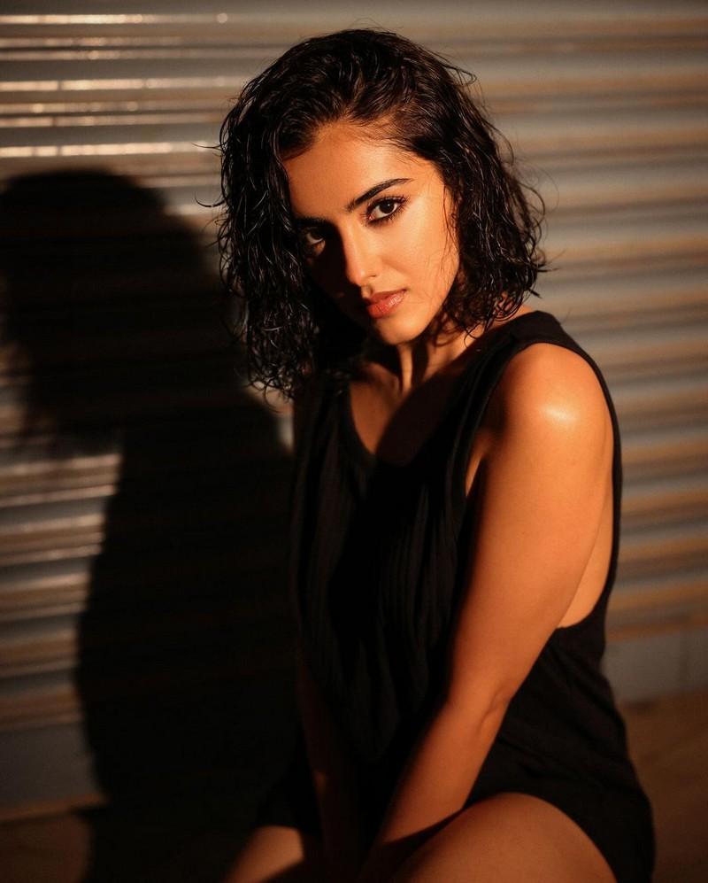 Malvika Sharma 7