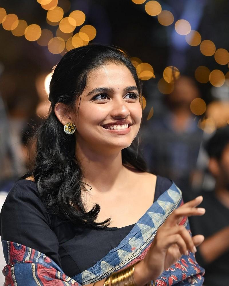 Mamitha Baiju 5