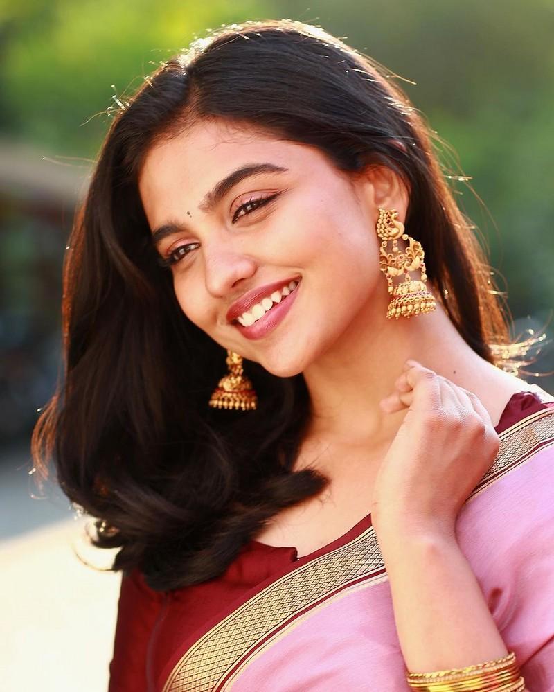 Mamitha Baiju 7