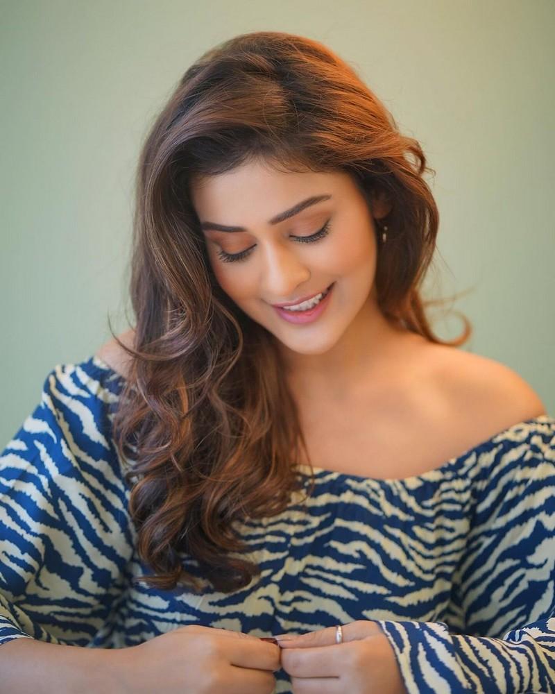 Payal Rajput 9