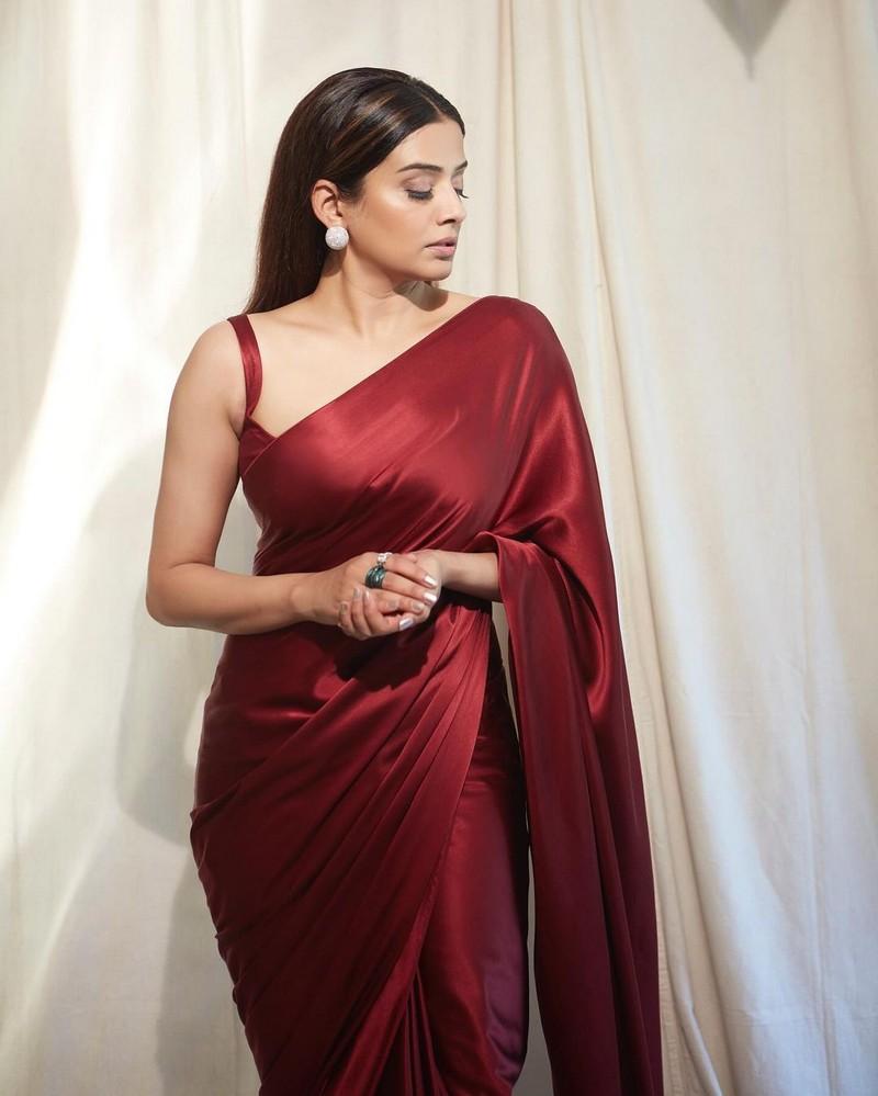 Priya Mani 5