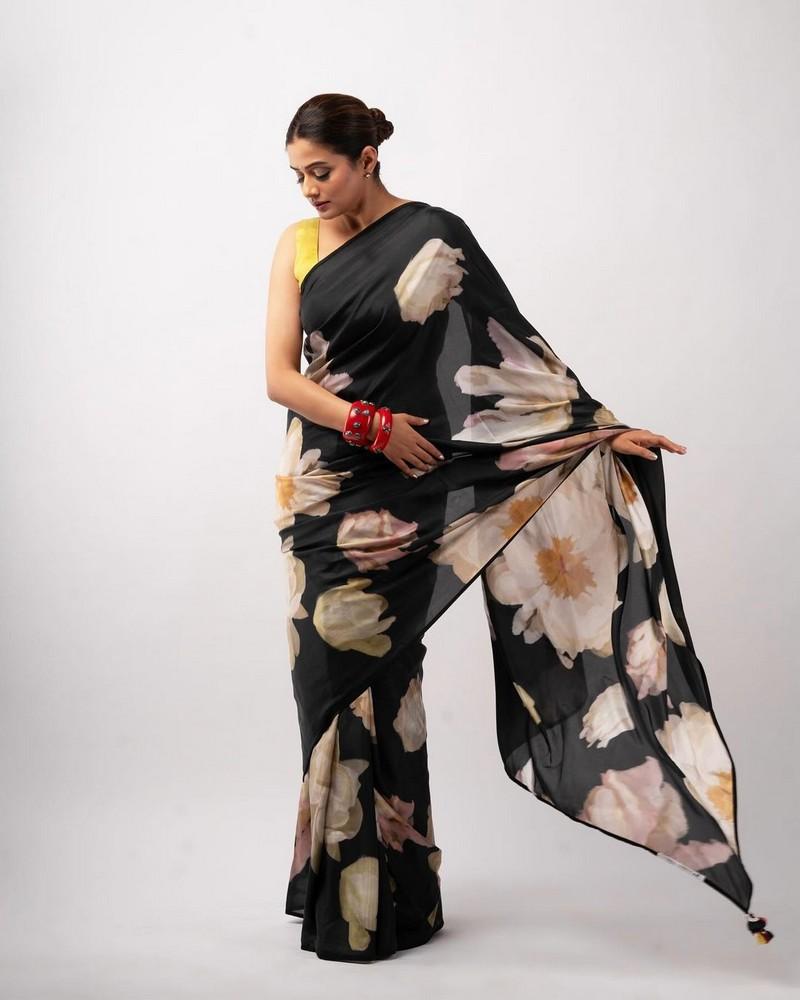 Priya Mani 9