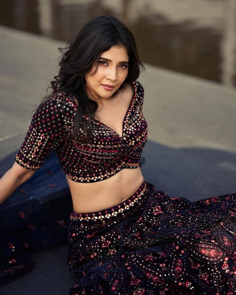 Sakshi Agarwal 4