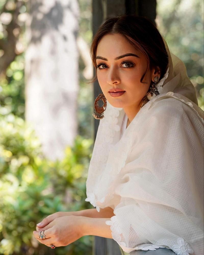 Sandeepa Dhar 3