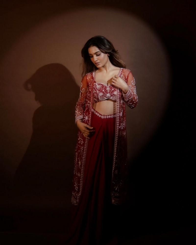 Saniya Iyappan 1