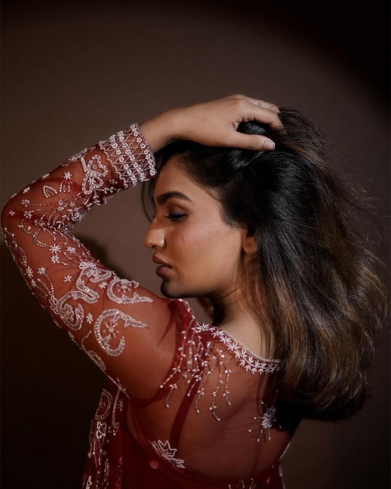 Saniya Iyappan 2