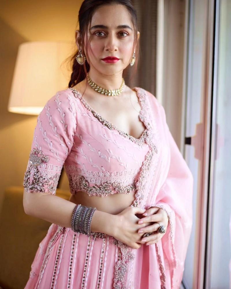 Sanjeeda Shaikh 3